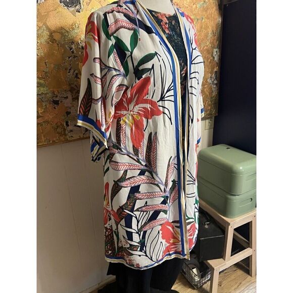 Flying Tomato Womens M/L Duster Kimono White Multi Hibiscus Print 3/4 Sleeves - Picture 2 of 9